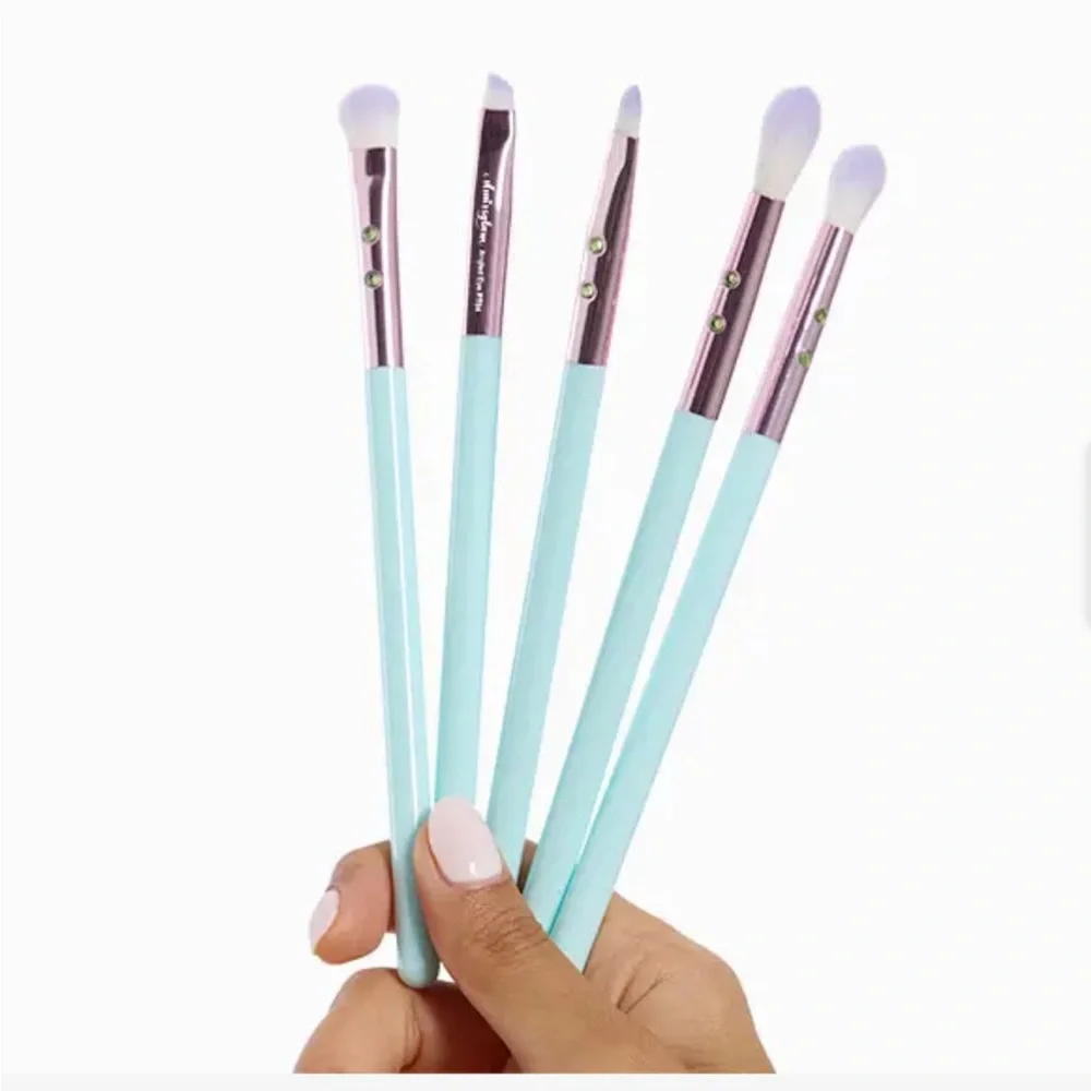 Sara*!New! SLMISSGLAM 5pc Ombre Brush Set
